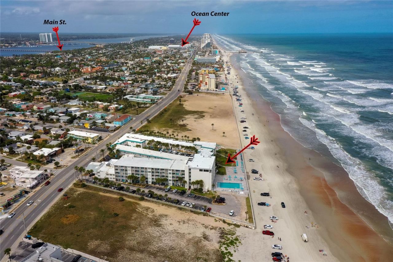 Photo 3 of 935 S Atlantic Ave #165, Daytona Beach, FL 32118