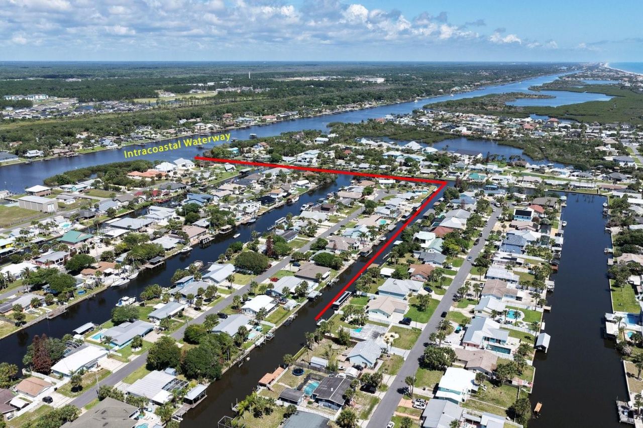 Photo 3 of 119 N Palmetto Ave, Flagler Beach, FL 32136