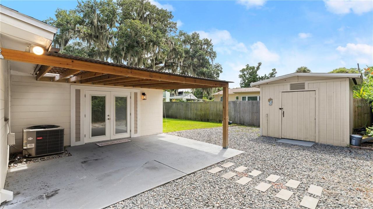Photo 3 of 358 S Orchard St, Ormond Beach, FL 32174