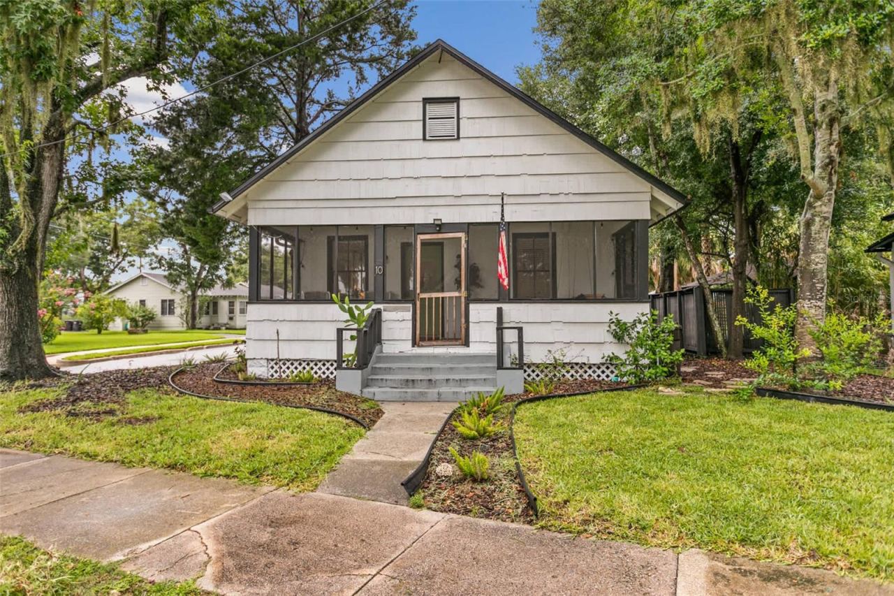 Photo 2 of 10 Pacific St, St Augustine, FL 32084