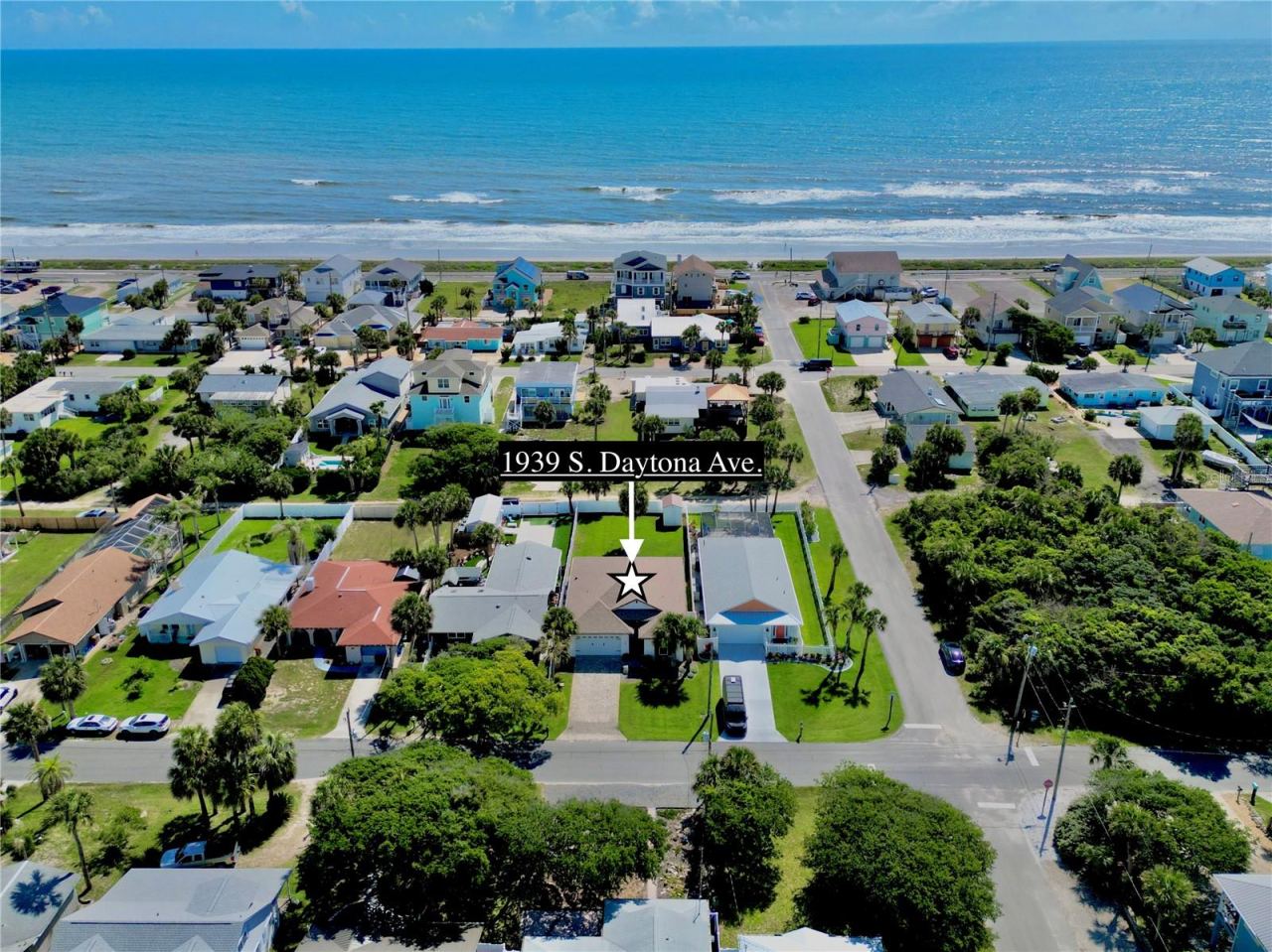 Photo 2 of 1939 S Daytona Ave, Flagler Beach, FL 32136