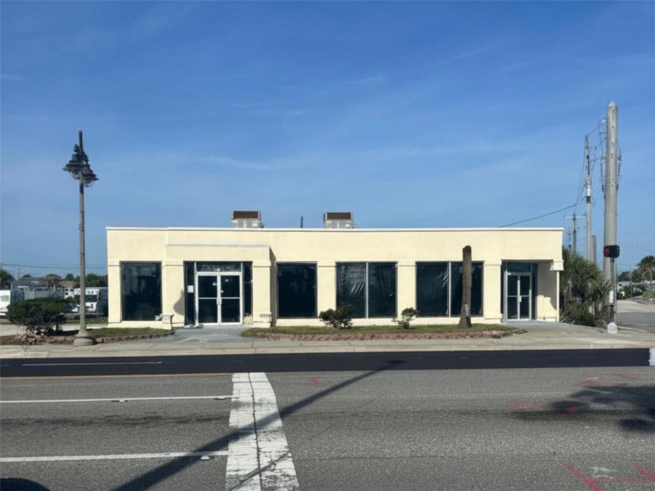 2000 S Atlantic Ave, Daytona Beach, FL 32118