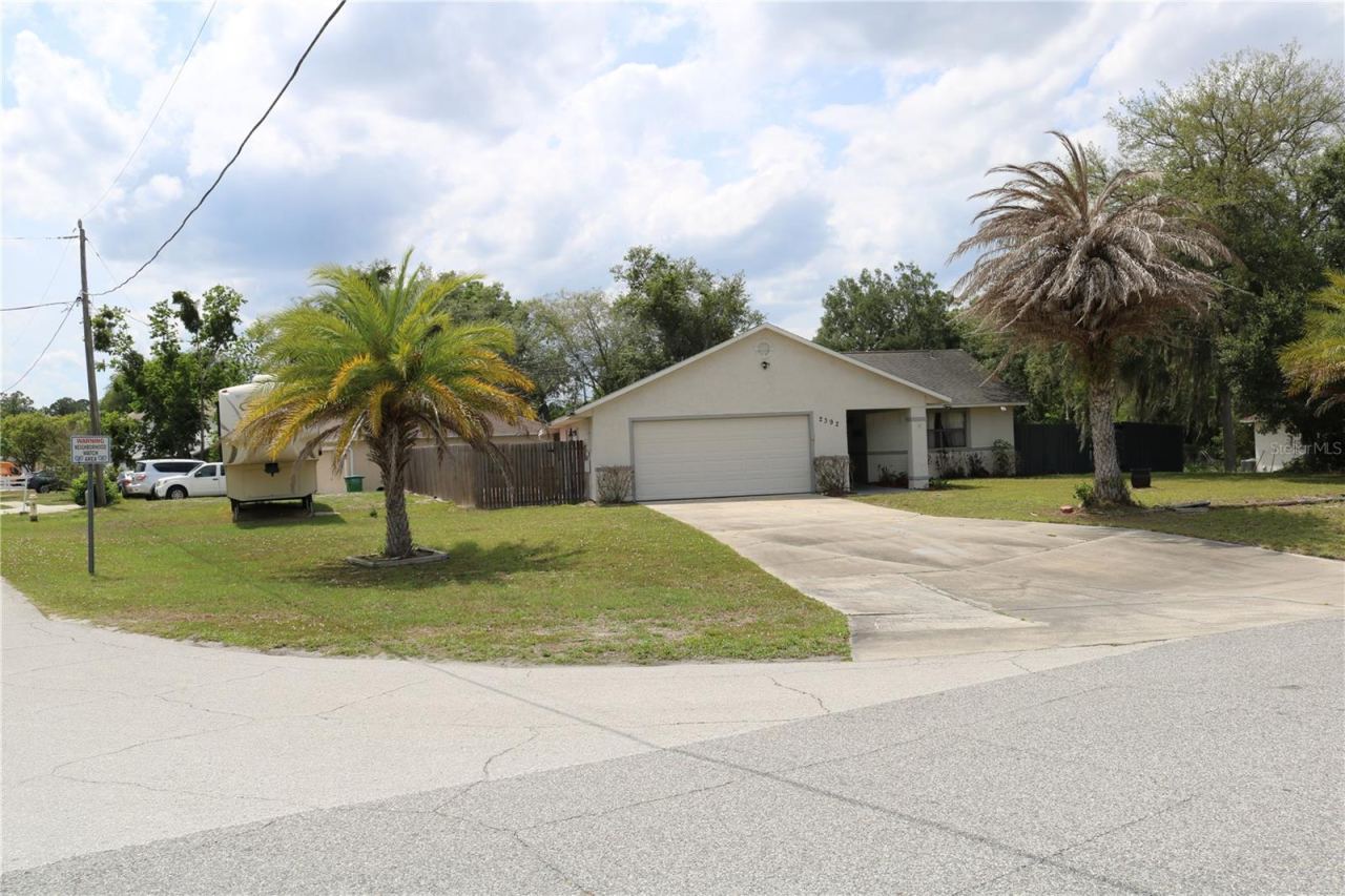 Photo 2 of 2392 Brimhall Ct, Deltona, FL 32738