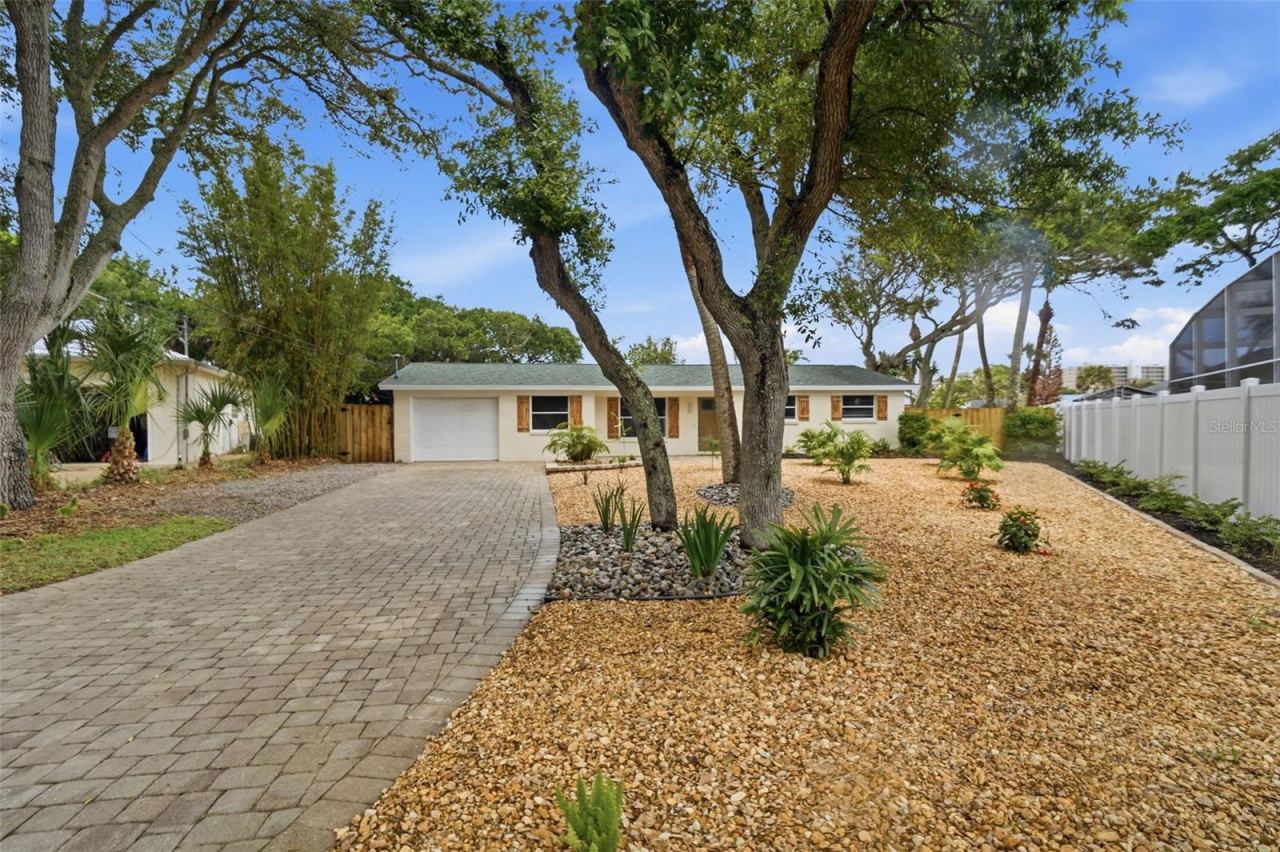 Photo 2 of 1 Carley Cir, New Smyrna Beach, FL 32169