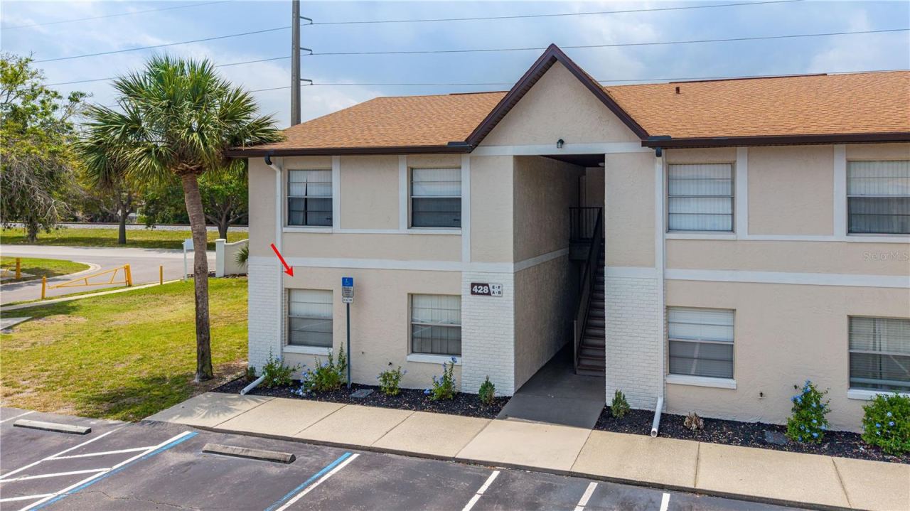 428 Banana Cay Dr #a, South Daytona, FL 32119