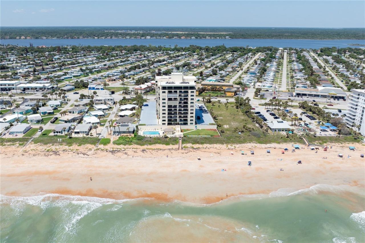 Photo 3 of 1513 Ocean Shore Blvd #2c, Ormond Beach, FL 32176