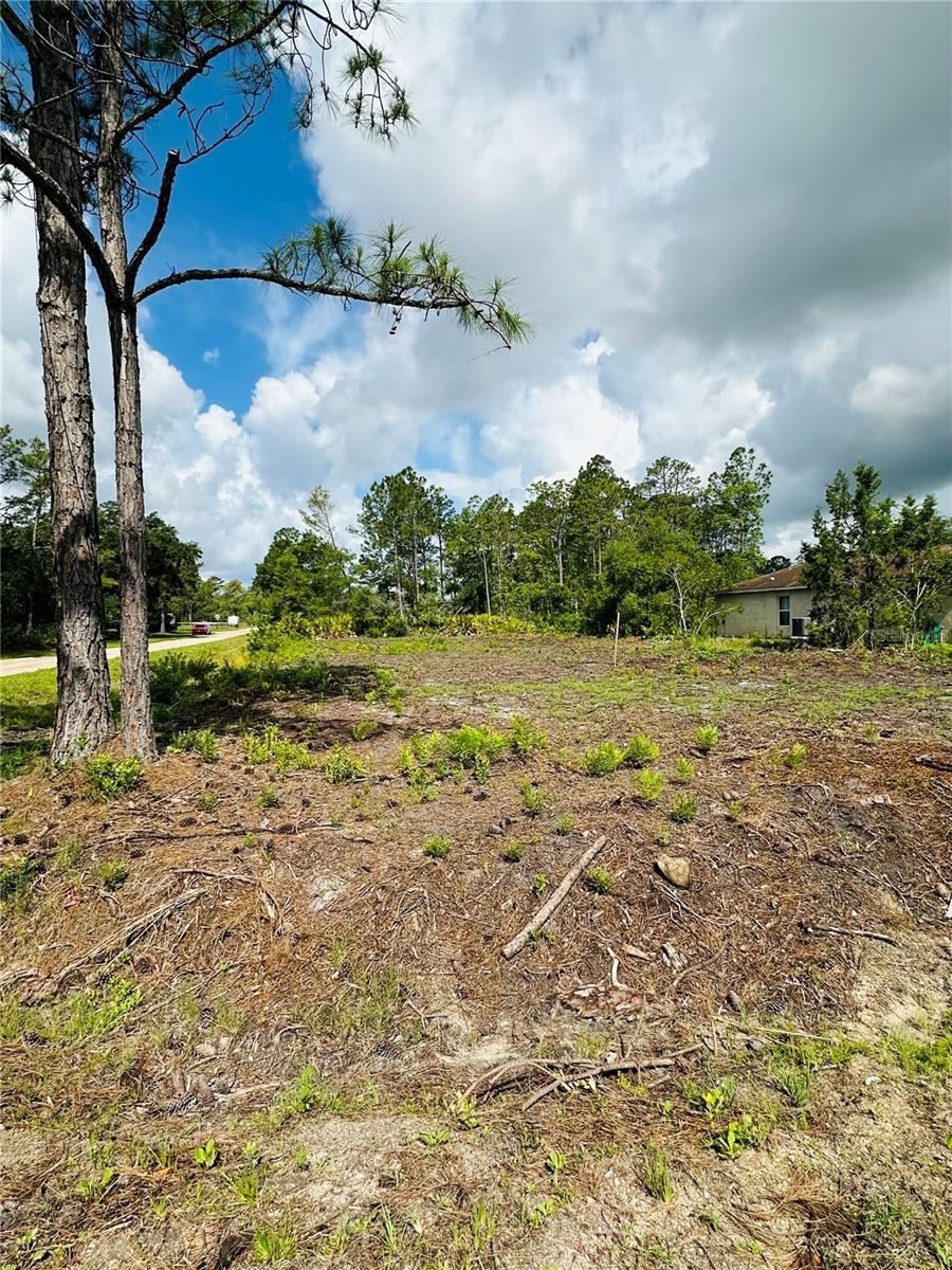 Photo 2 of 2873 Laurel Rd, Deland, FL 32724