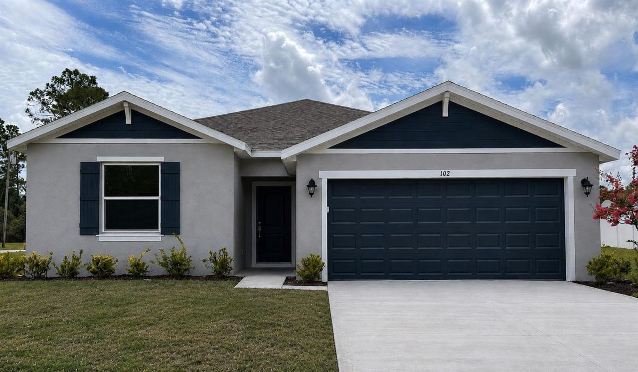 102 Point Pleasant Dr, Palm Coast
