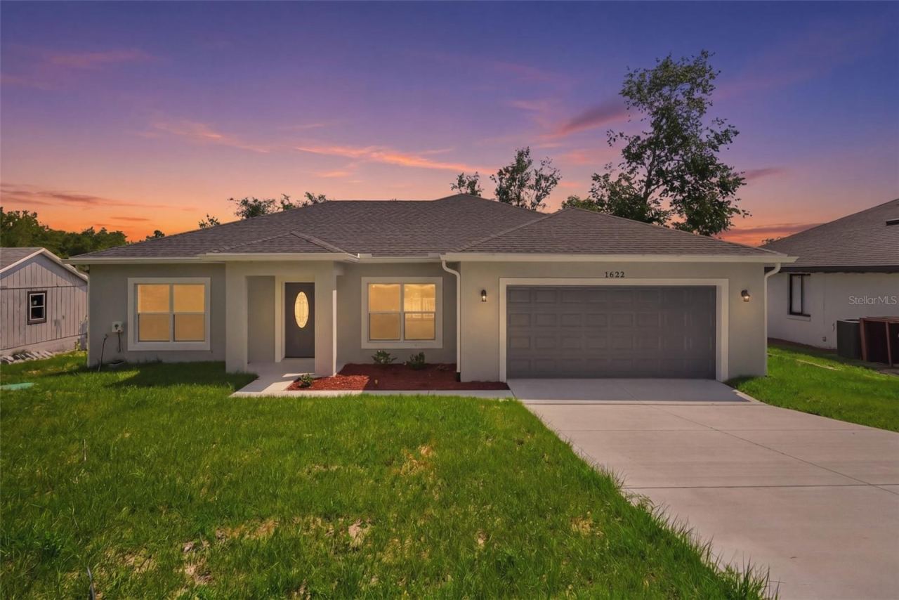 Photo 3 of 1622 N Merrick Dr, Deltona, FL 32725