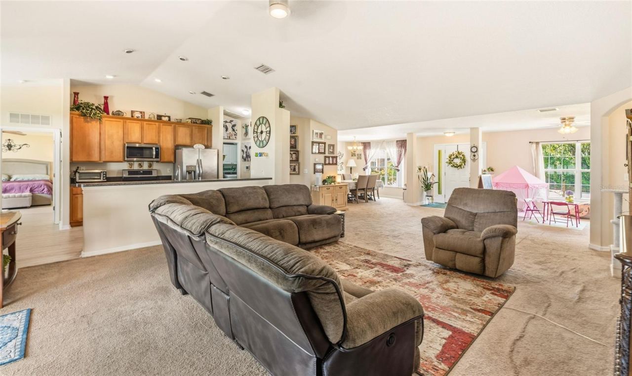 Photo 4 of 33 Royal Leaf Ln, Palm Coast, FL 32164