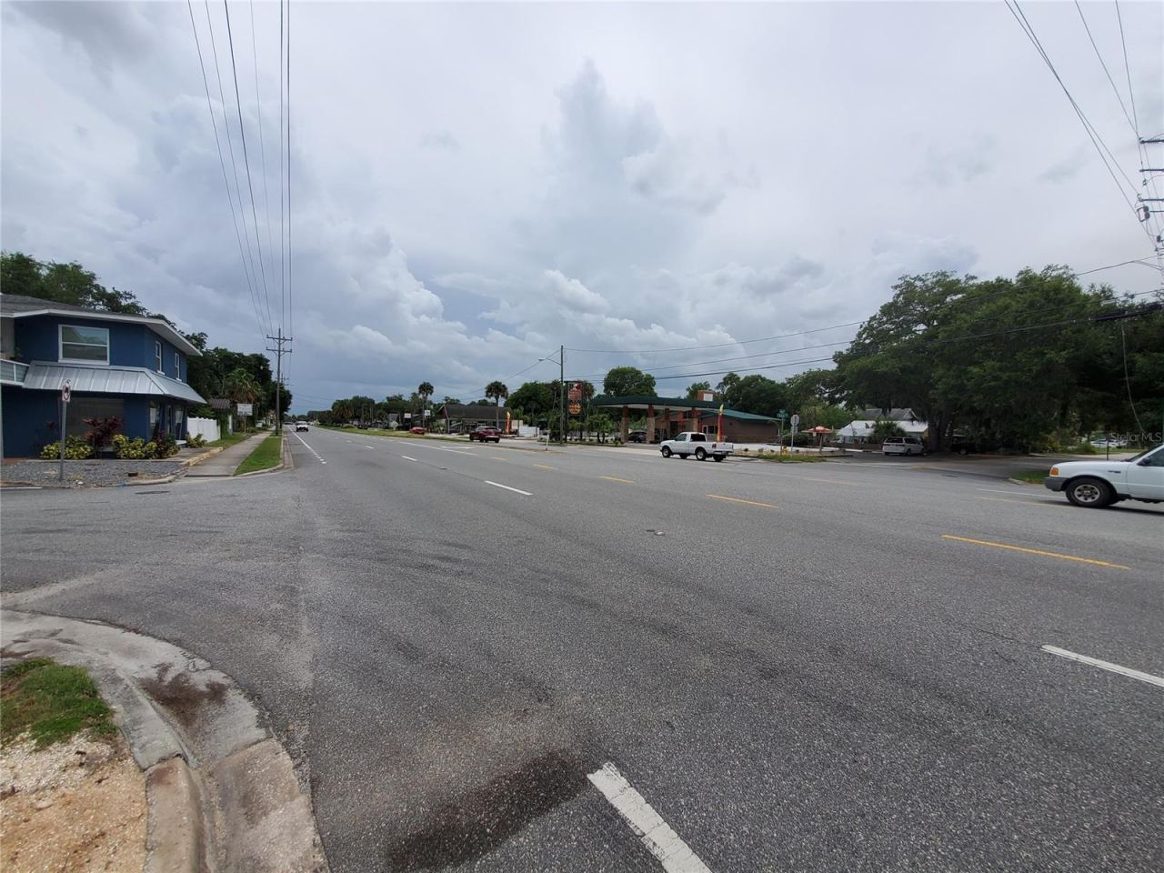 Photo 2 of 903 N Dixie Fwy, New Smyrna Beach, FL 32168