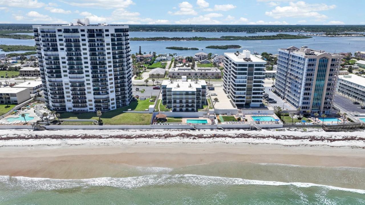 Photo 2 of 3747 S Atlantic Ave #2020, Daytona Beach, FL 32118