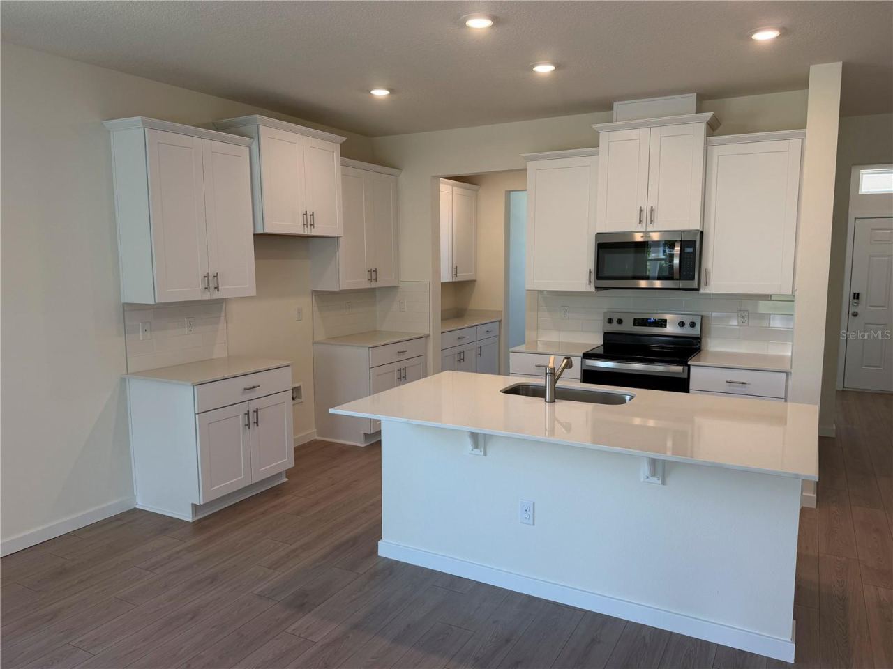 Photo 2 of 3024 Kingsman Trl, Ormond Beach, FL 32174