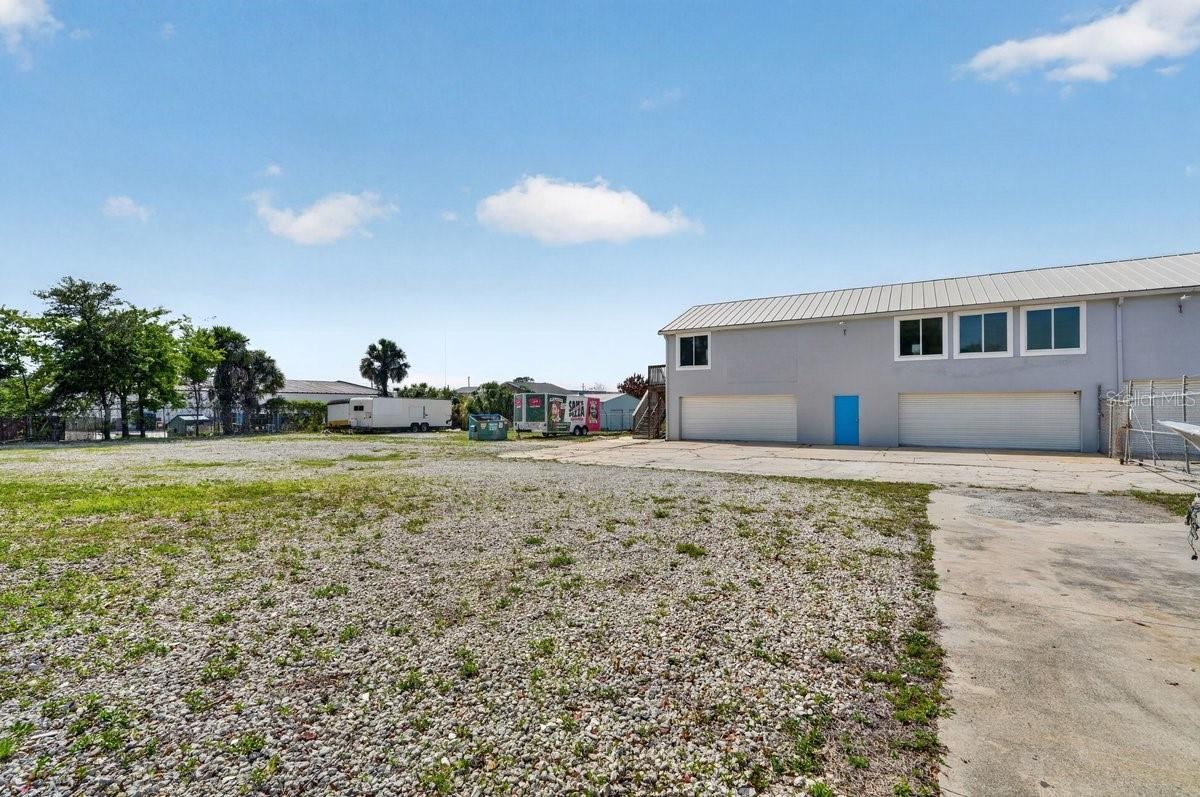 Photo 3 of 468 Ridgewood Ave, Daytona Beach, FL 32117