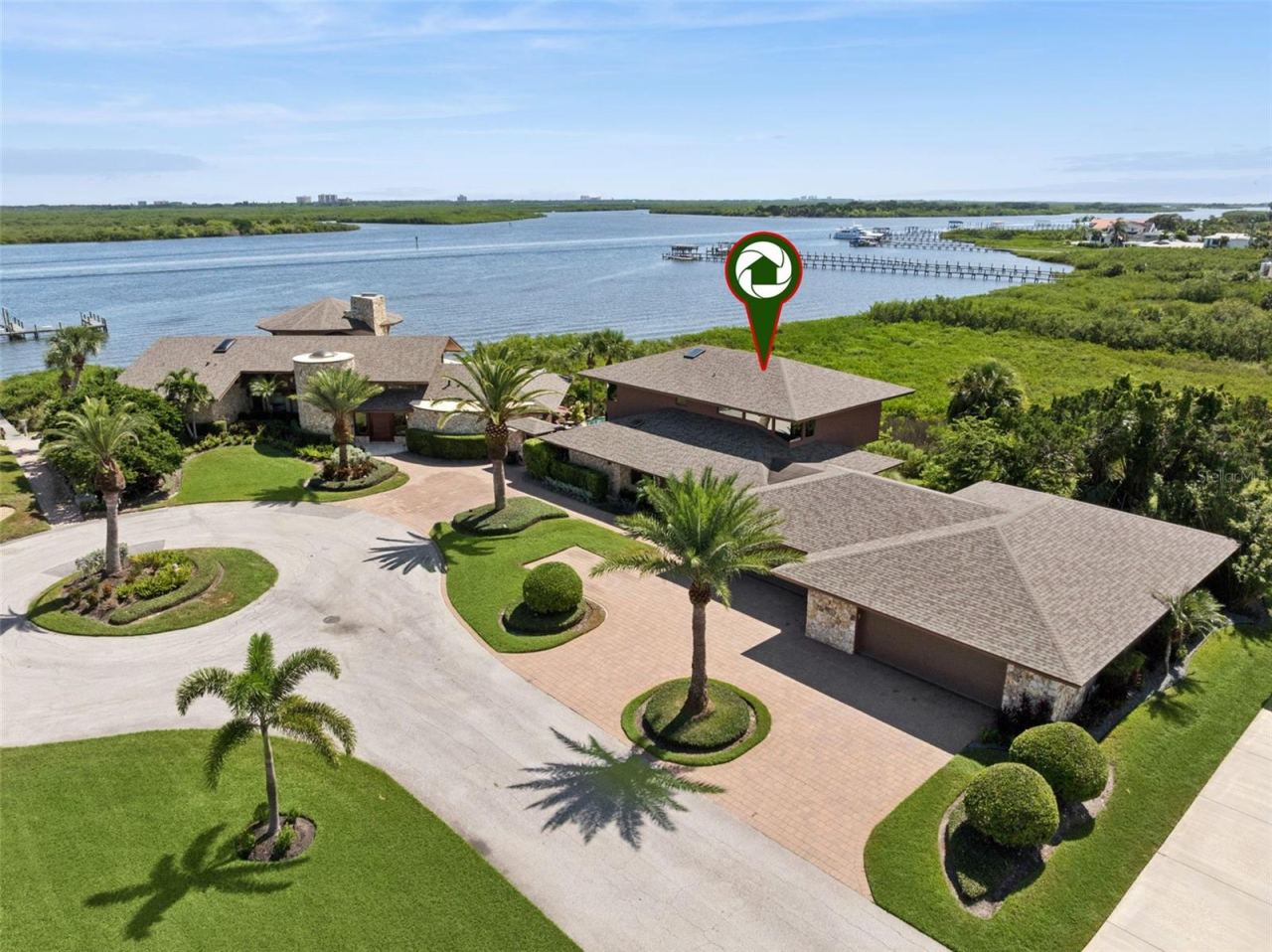 Photo 2 of 107 Donlon Dr, New Smyrna Beach, FL 32168