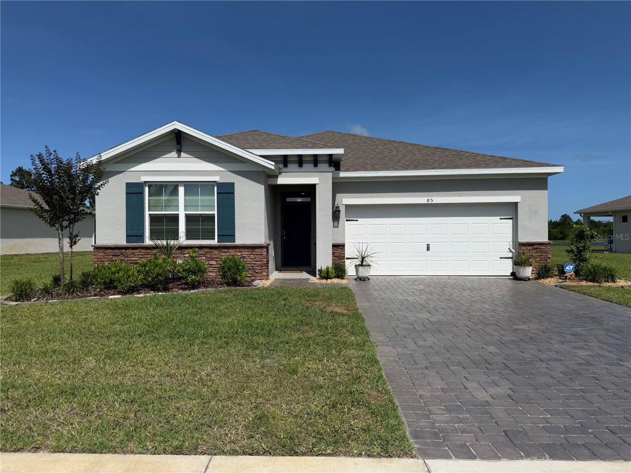 Photo 2 of 85 Huntington Pl, Ormond Beach, FL 32174