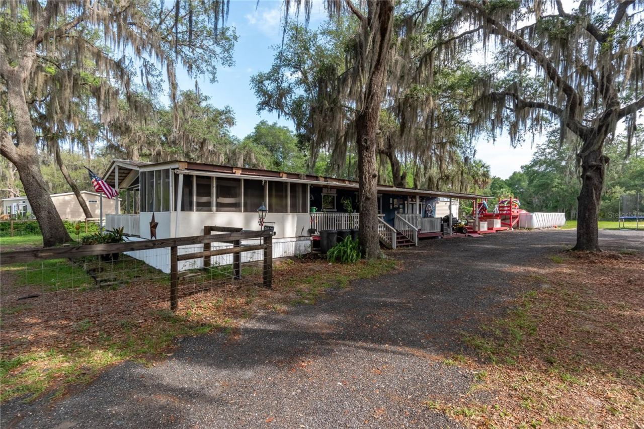 134 Faye St, Hawthorne