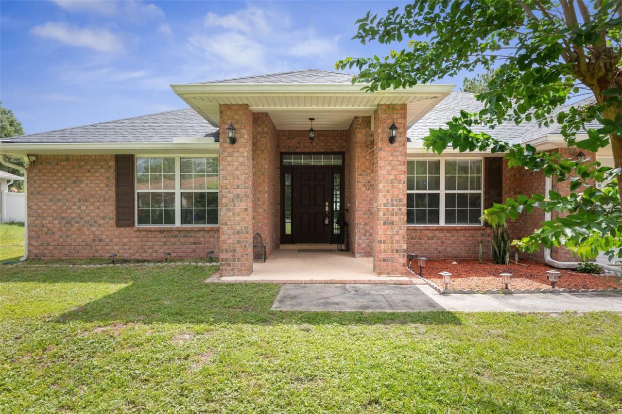 25 Pillory Ln, Palm Coast, FL 32164