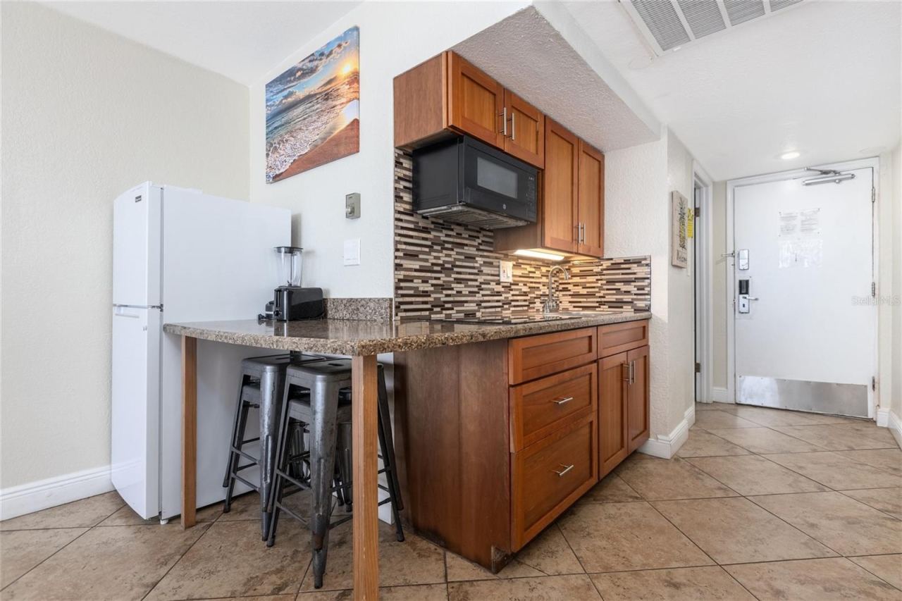 Photo 4 of 2301 S Atlantic Ave #403, Daytona Beach, FL 32118