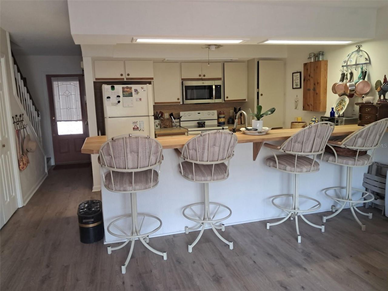 Photo 2 of 1922 S Riverside Dr, Edgewater, FL 32141