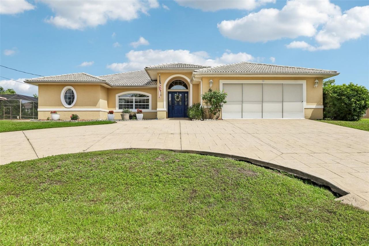 60 Woodbury Dr, Palm Coast, FL 32164