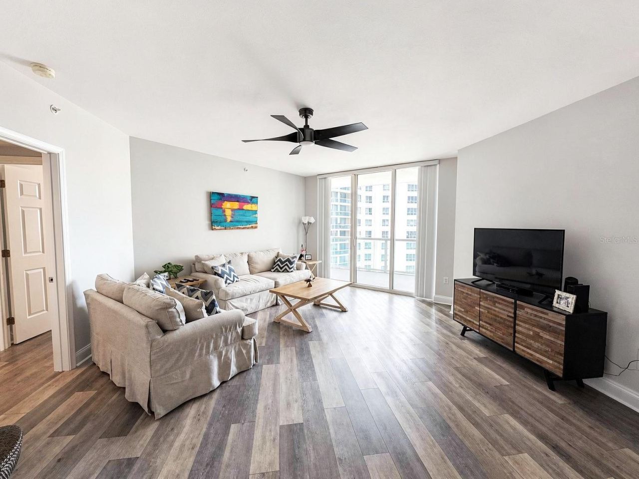 Photo 3 of 231 Riverside Dr #1106-1, Daytona Beach, FL 32117