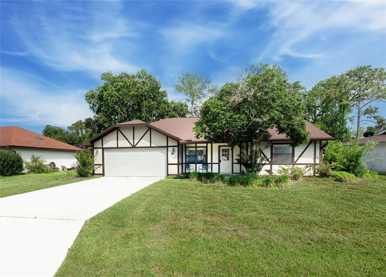 21 Wedgewood Ln, Palm Coast, FL 32164