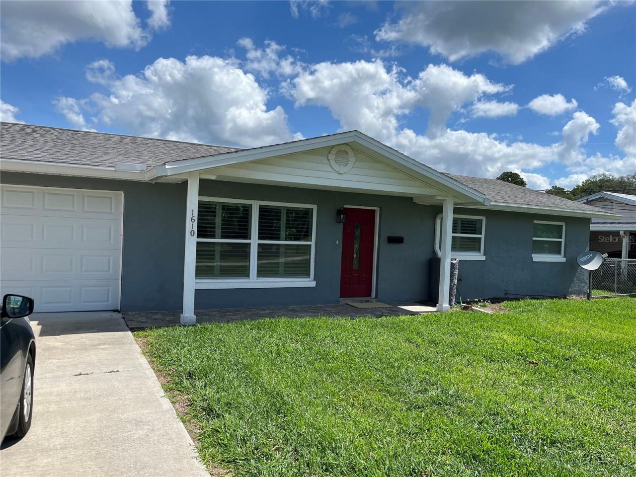 1610 Juno Trl, Astor, FL 32102