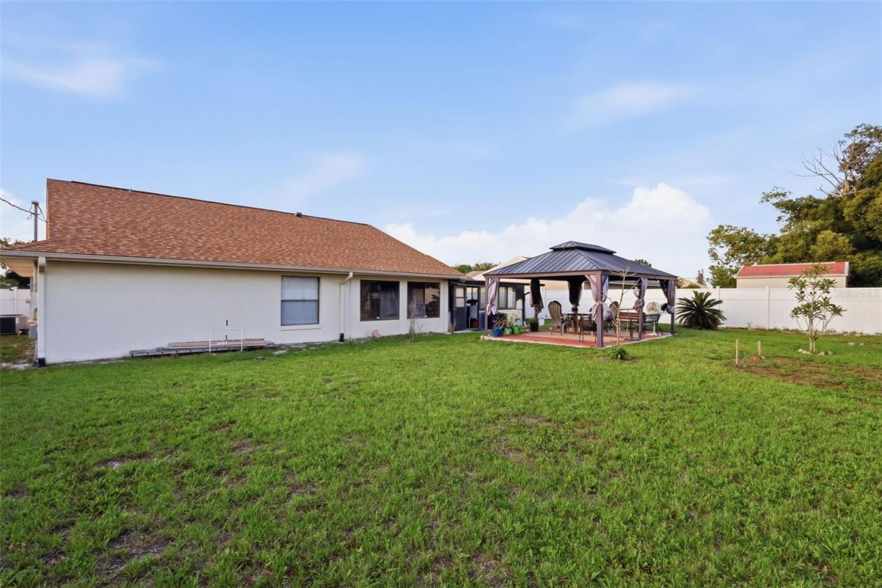 Photo 3 of 2287 Belen Dr, Deltona, FL 32738