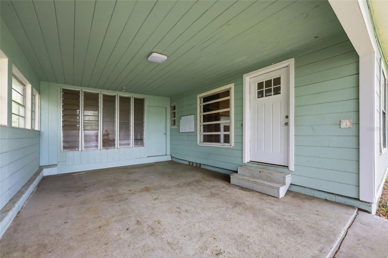 Photo 3 of 1881 Cottonwood St, Orange City, FL 32763