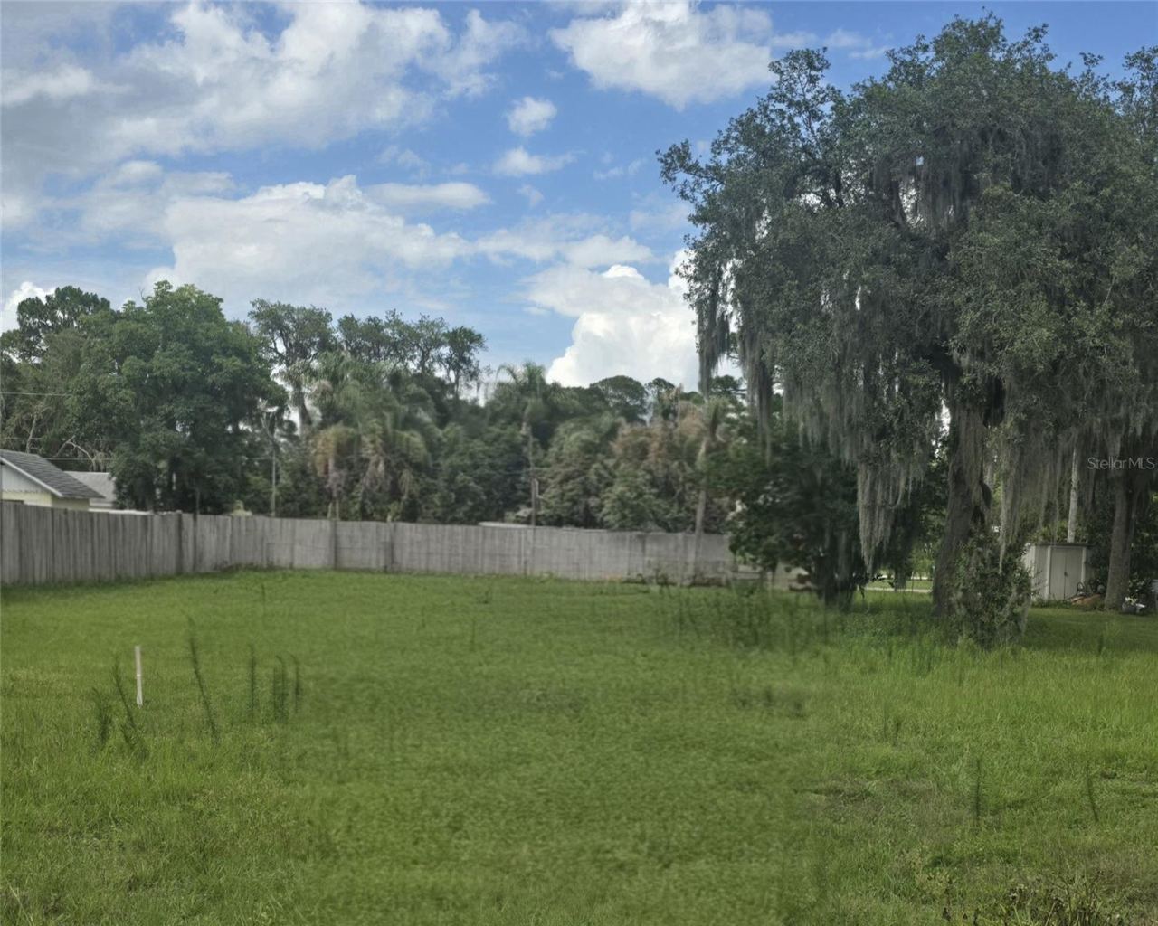 Photo 3 of 276 Luis Ln, Debary, FL 32713