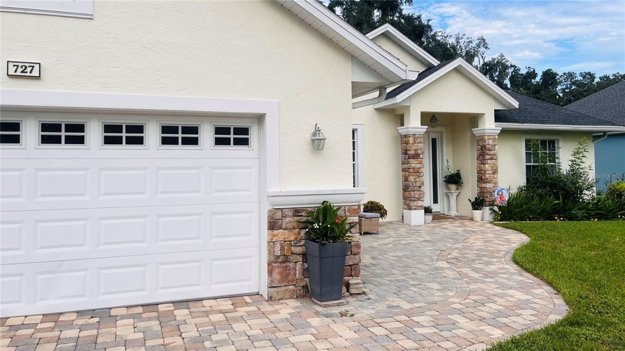 Photo 2 of 727 Aldenwood Trl, New Smyrna Beach, FL 32168
