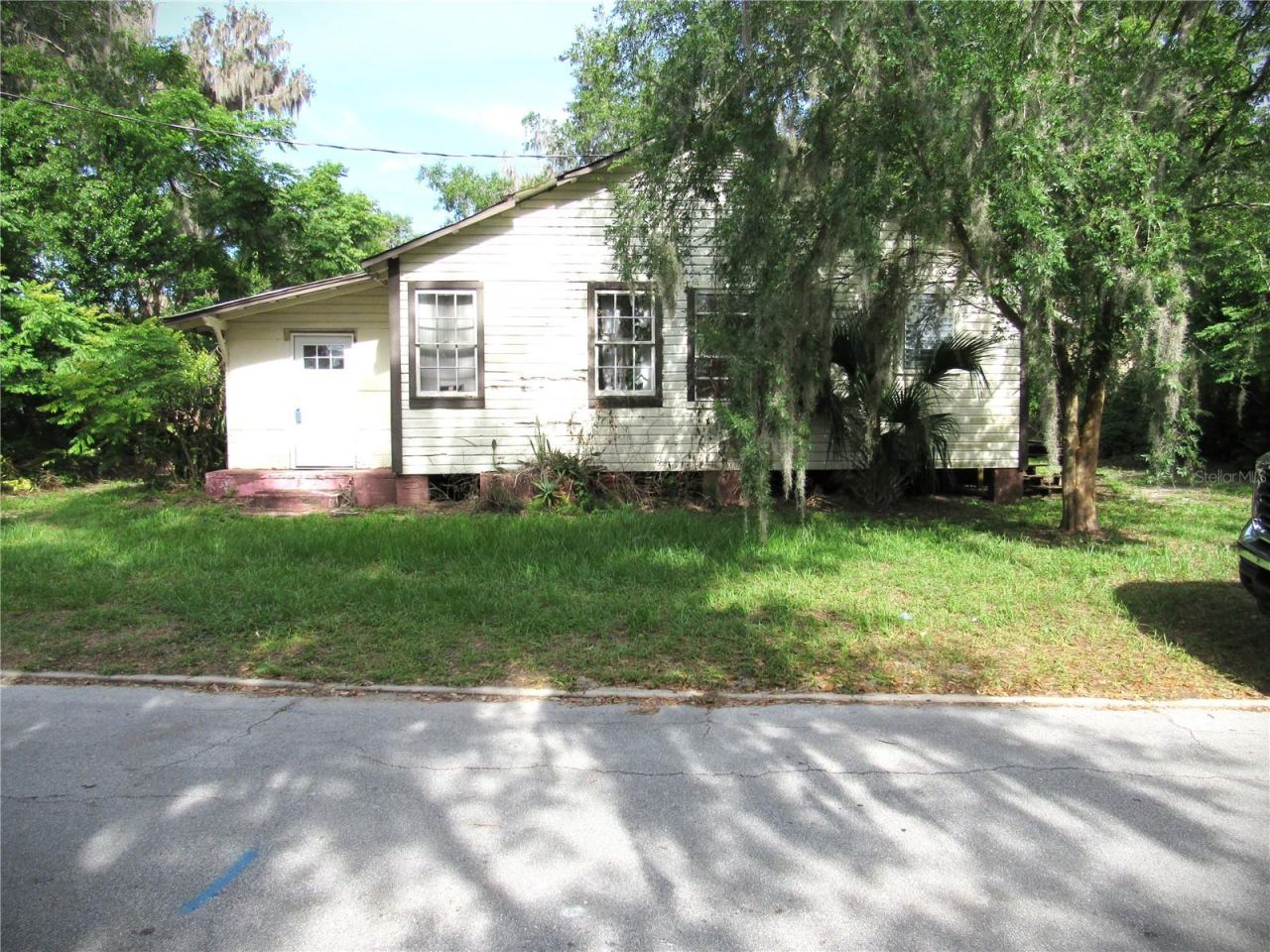 14 S Lake St, Crescent City