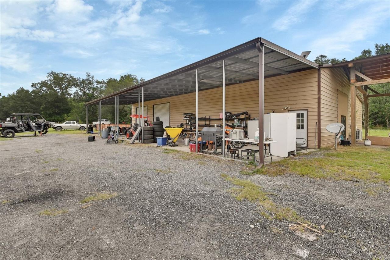 Photo 3 of 4940 State Road 11, De Leon Springs, FL 32130