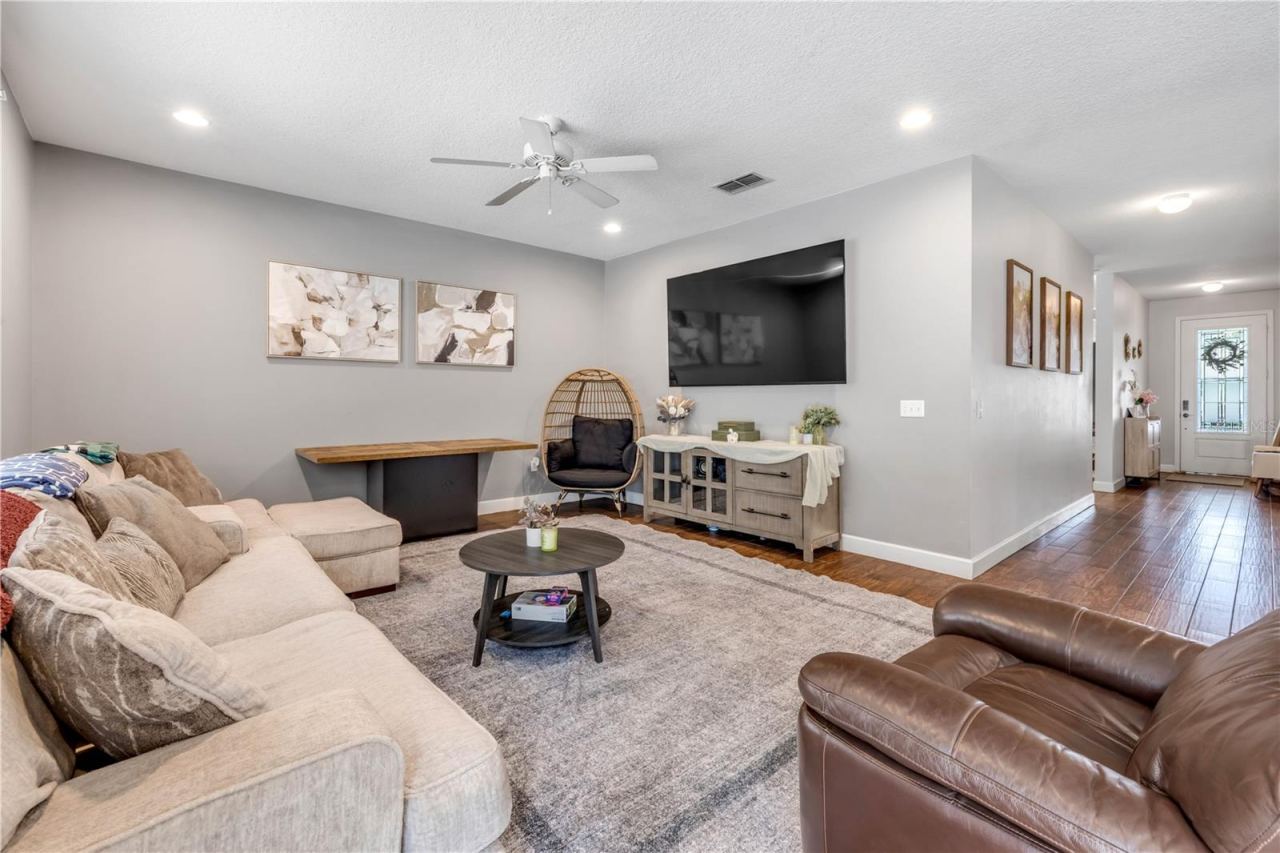 Photo 2 of 54 Levee Ln, Ormond Beach, FL 32174