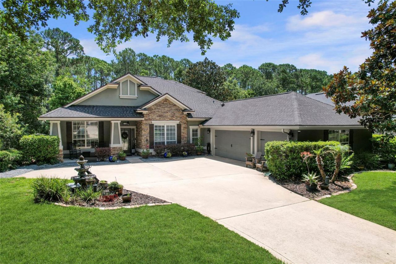 198 Parkside Dr, St Augustine