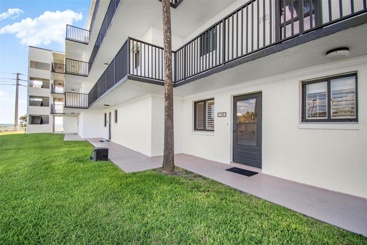 Photo 2 of 3500 S Ocean Shore Blvd #109, Flagler Beach, FL 32136