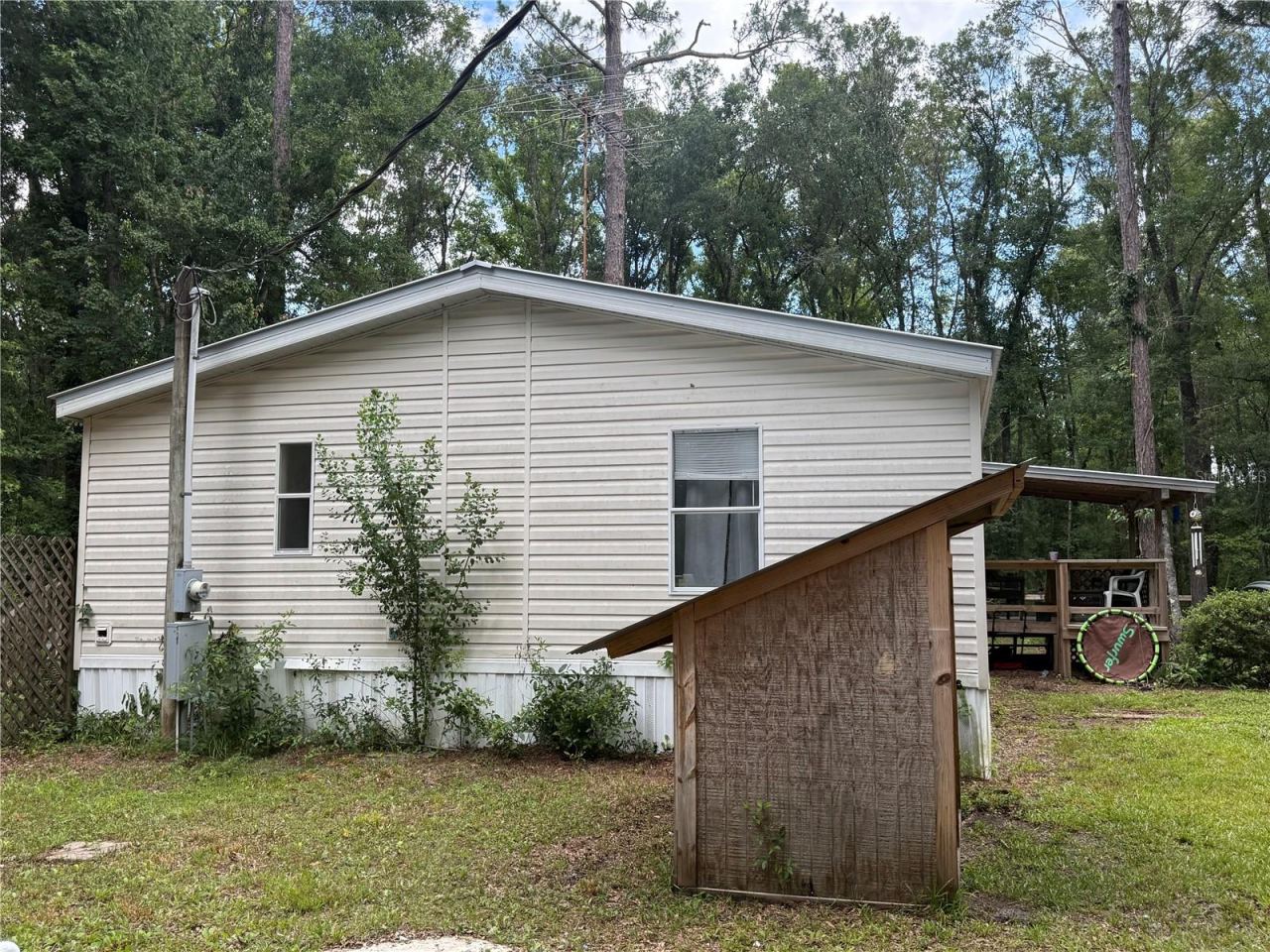 Photo 3 of 10225 Weatherby Ave, Hastings, FL 32145