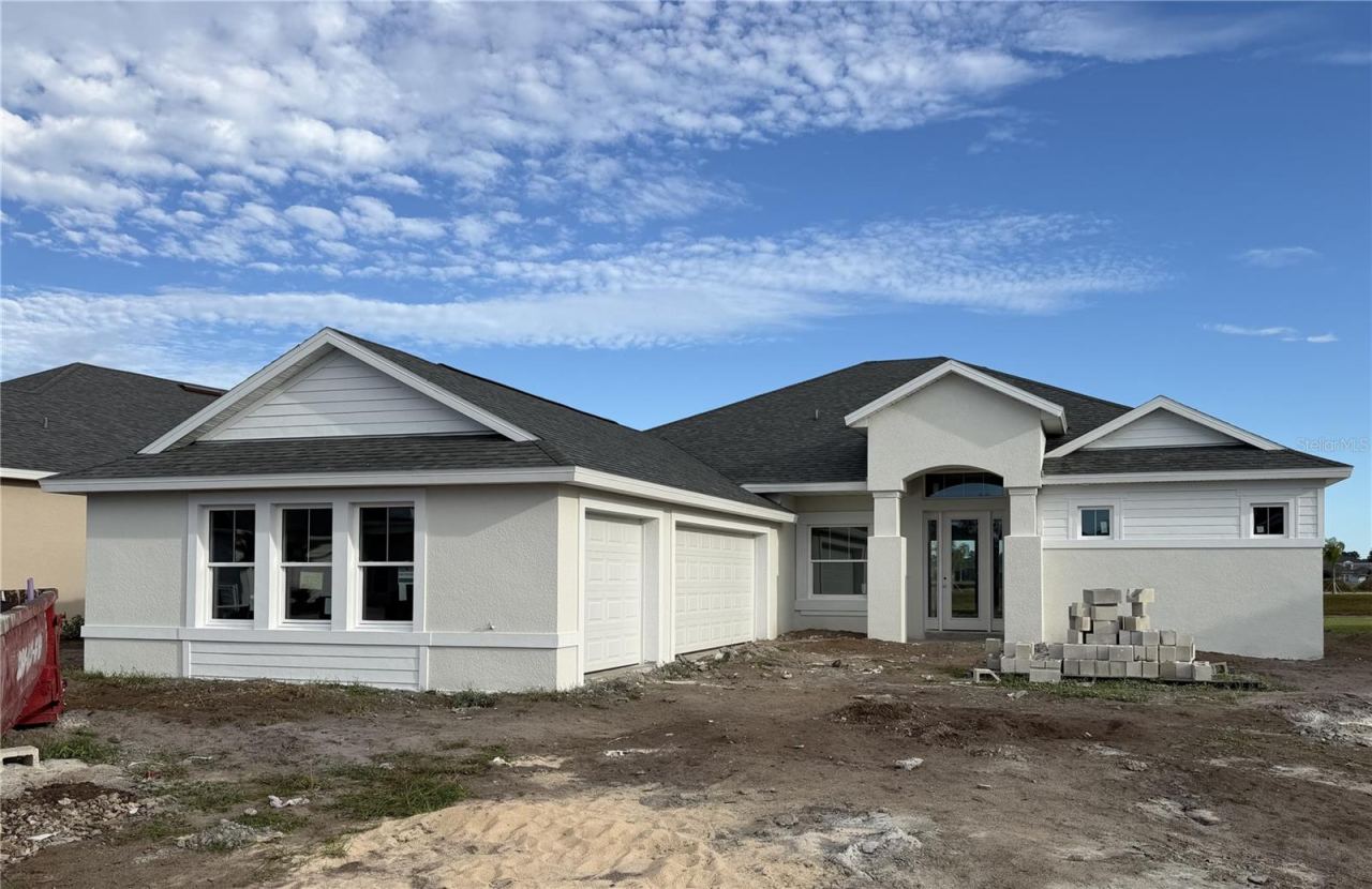 975 Megano Blvd, Deland, FL 32724