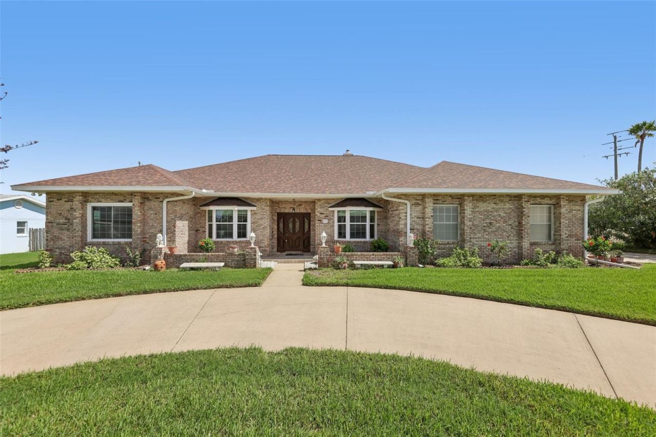 Photo 2 of 235 Ann Rustin Dr, Ormond Beach, FL 32176