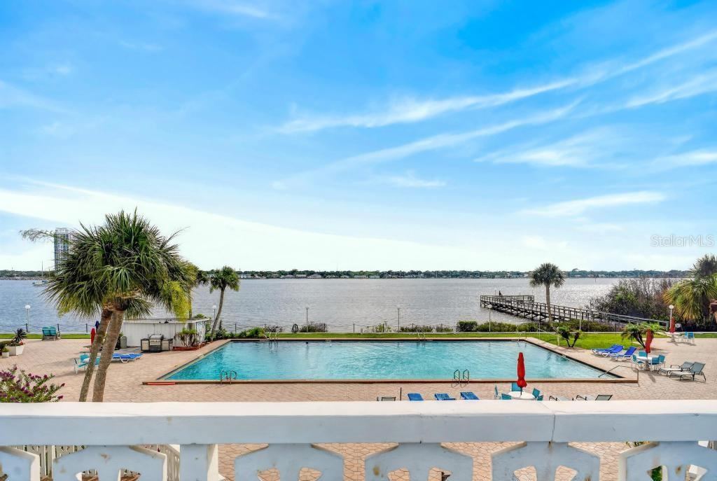 Photo 2 of 925 N Halifax Ave #410, Daytona Beach, FL 32118