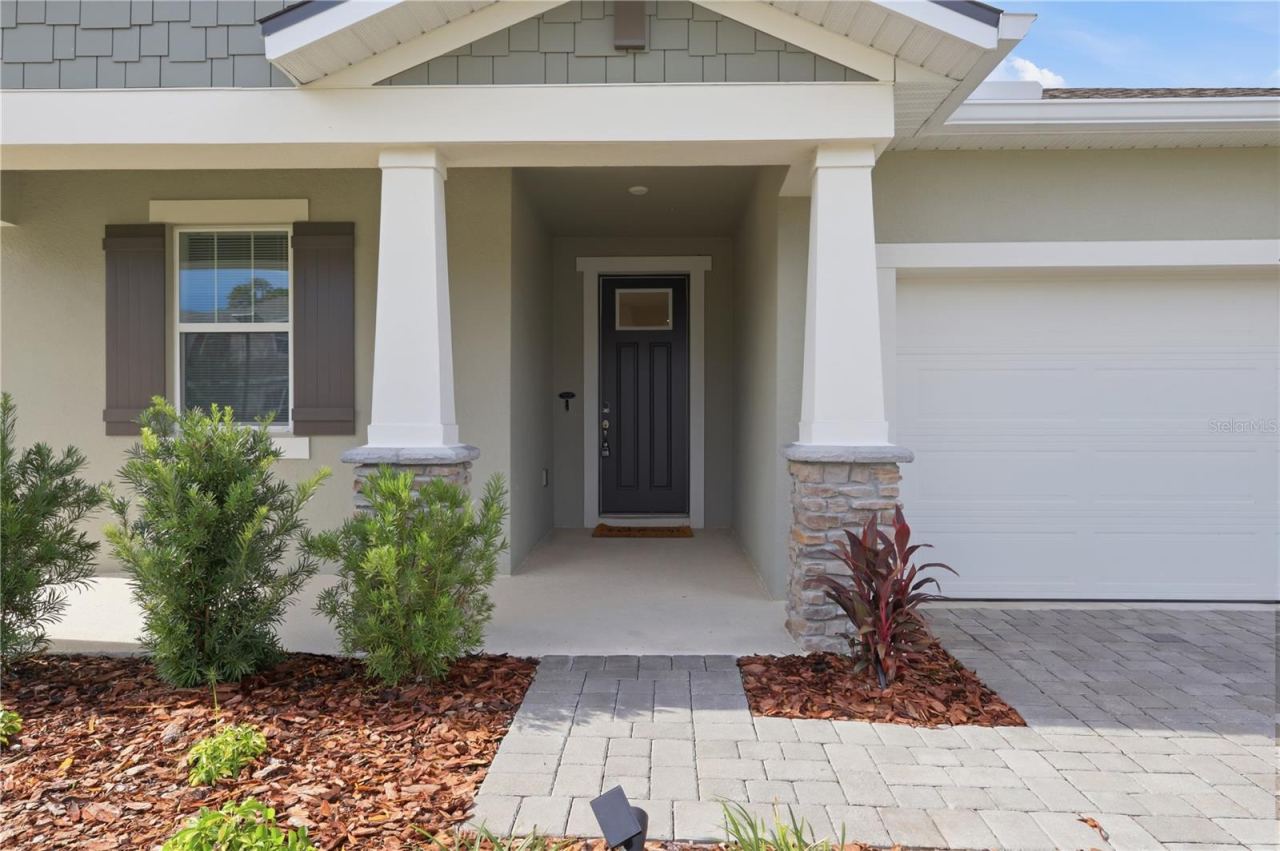 Photo 3 of 1733 Carnelian St, Deland, FL 32720