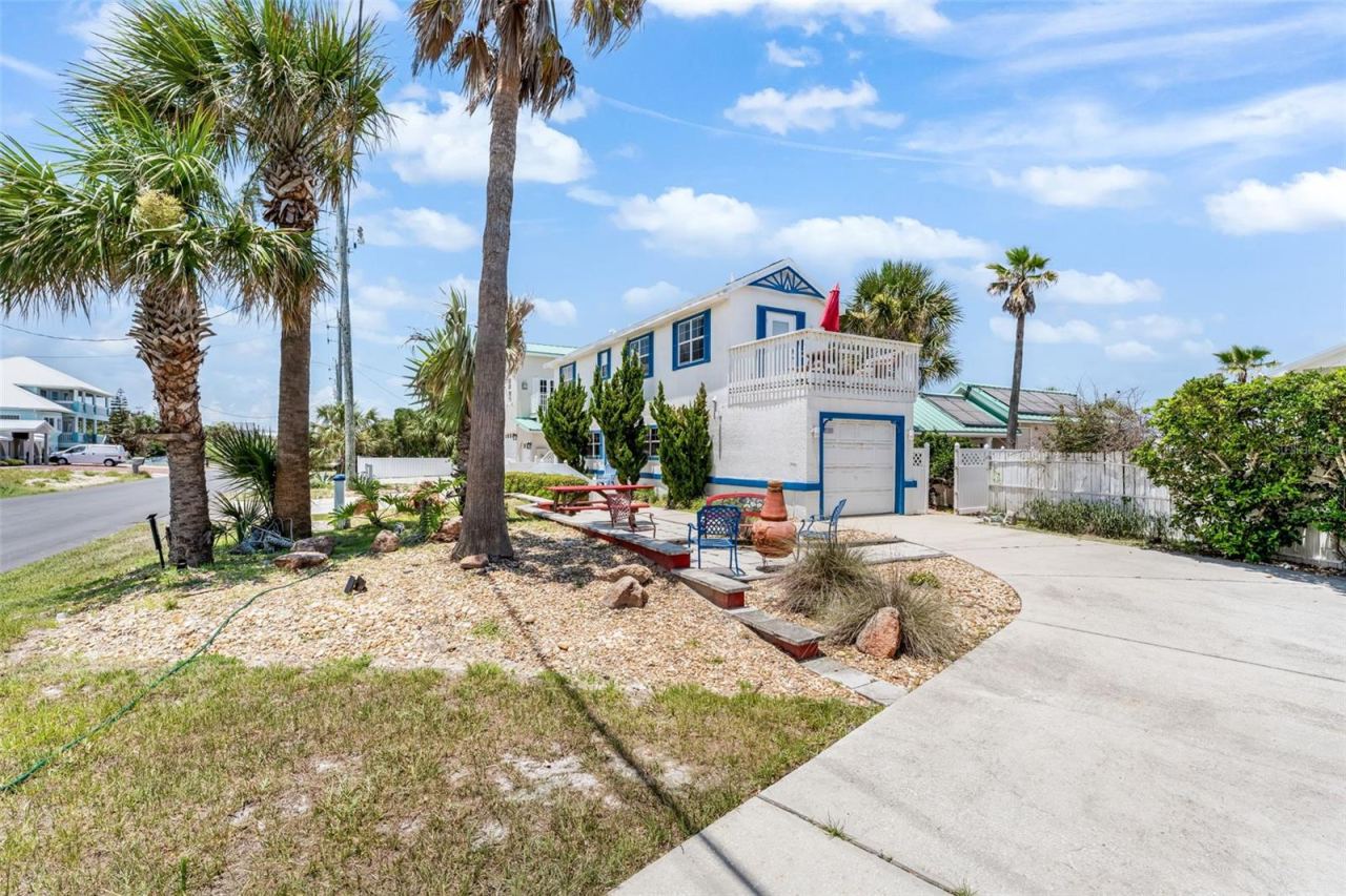 Photo 3 of 2347 S Central Ave, Flagler Beach, FL 32136