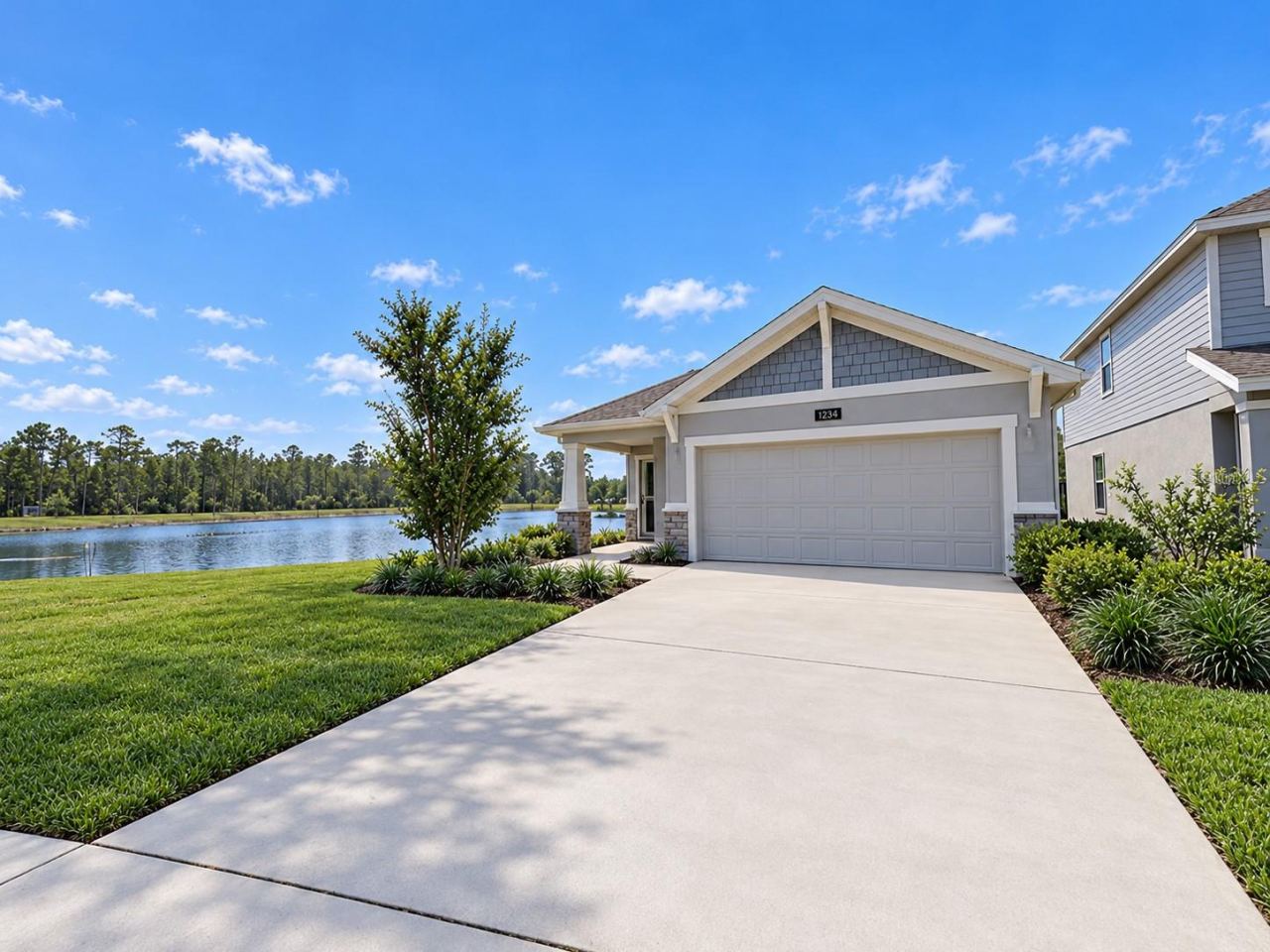 1243 Sand Trap Ct, Daytona Beach