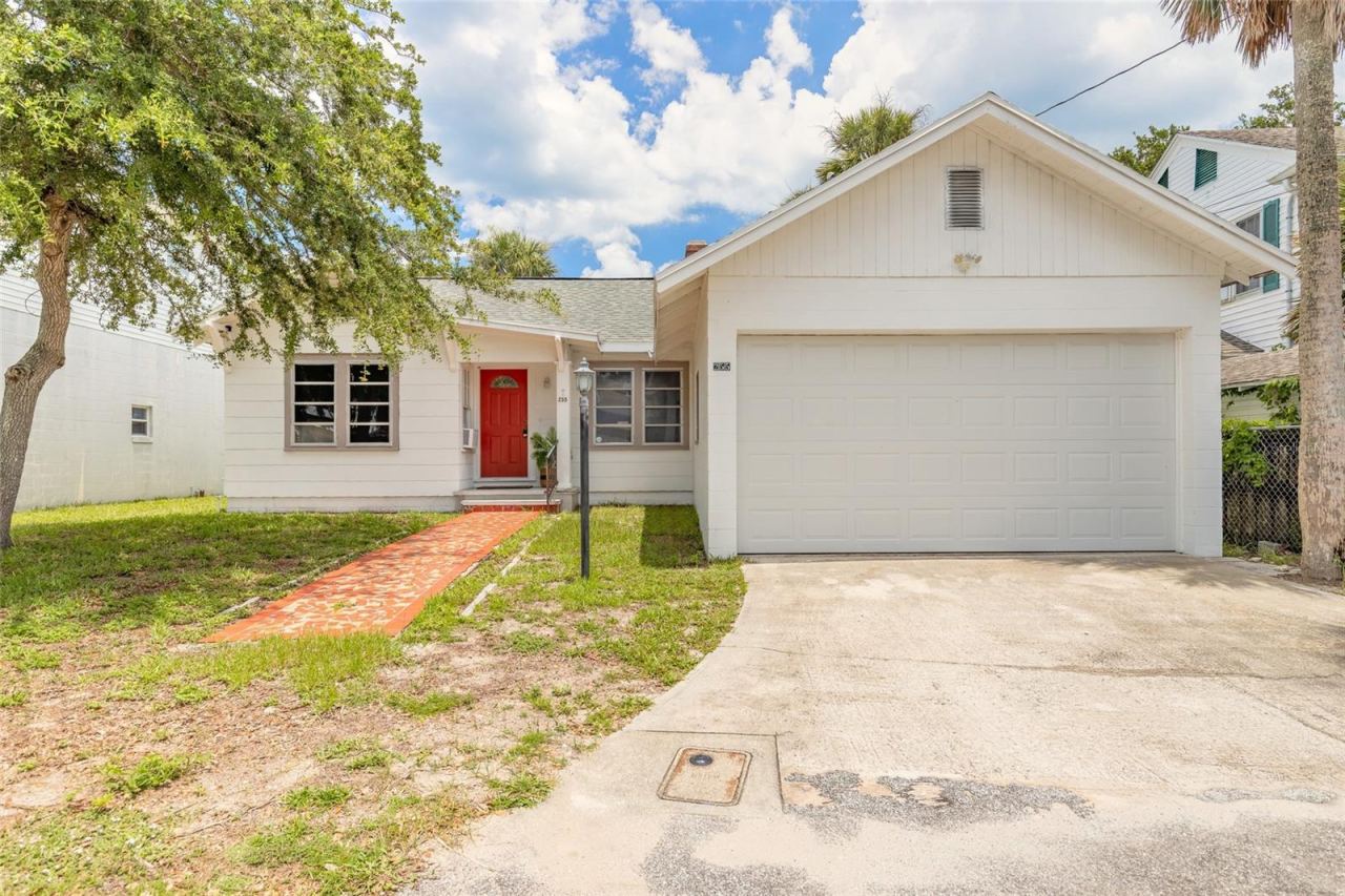 Photo 2 of 255 Lexington Dr, Daytona Beach, FL 32114