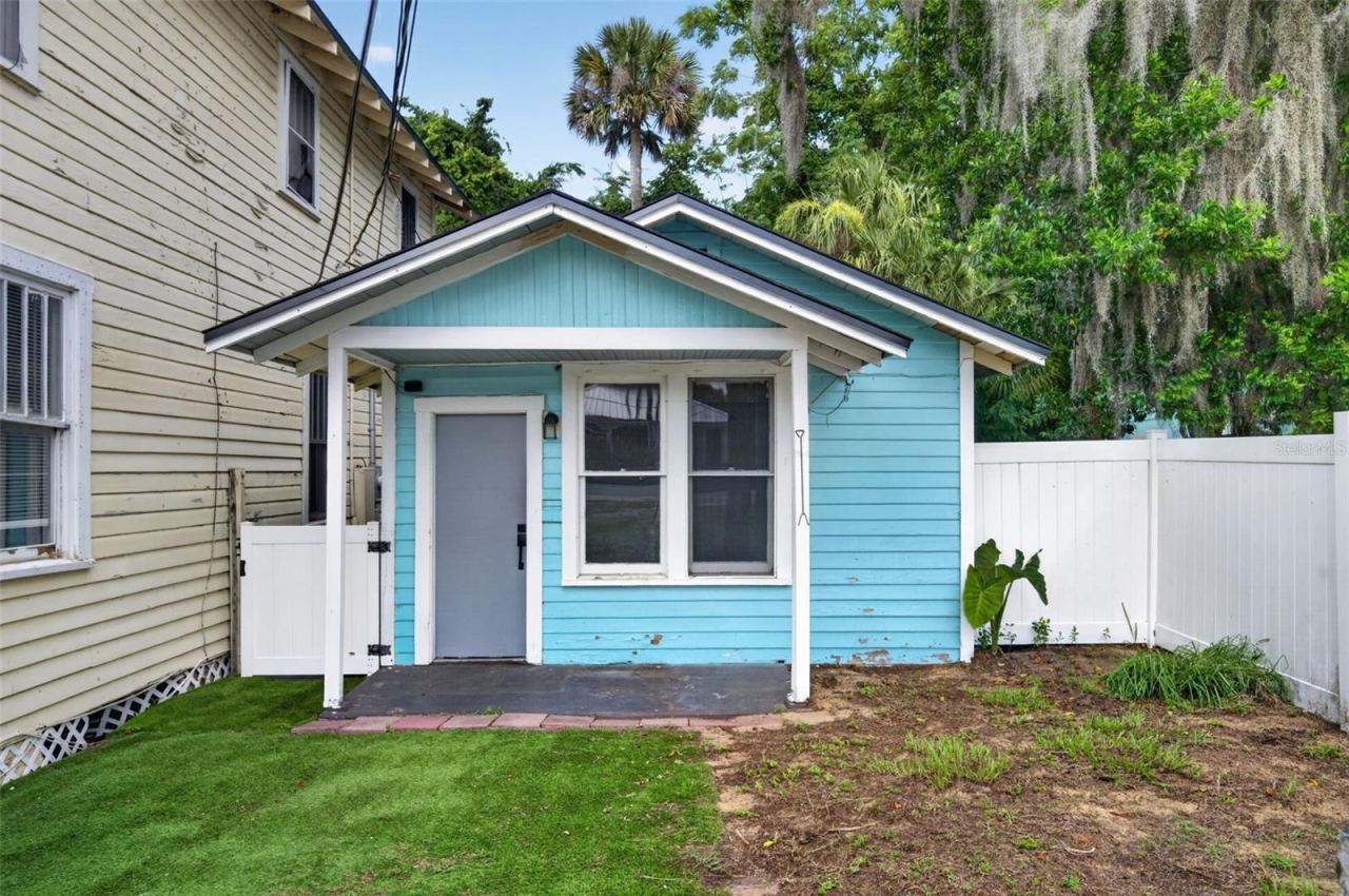 Photo 2 of 309 Rush St, New Smyrna Beach, FL 32168