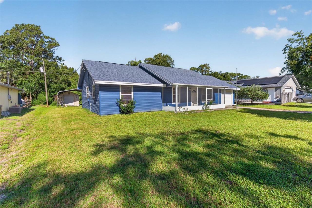 Photo 3 of 3012 Umbrella Tree Dr, Edgewater, FL 32141