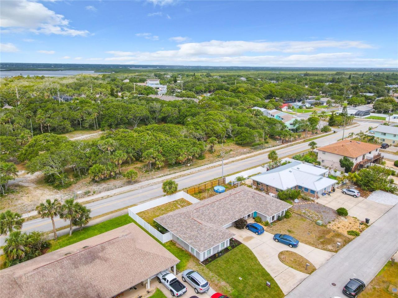 Photo 2 of 3828 Sandstone Ct, New Smyrna Beach, FL 32169