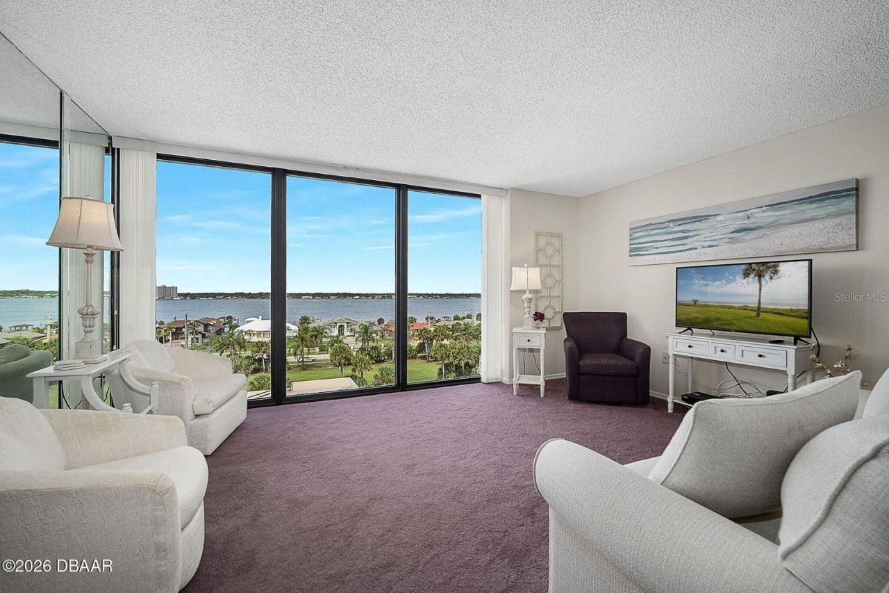 Photo 3 of 1 Oceans West Blvd #6a6, Daytona Beach, FL 32118