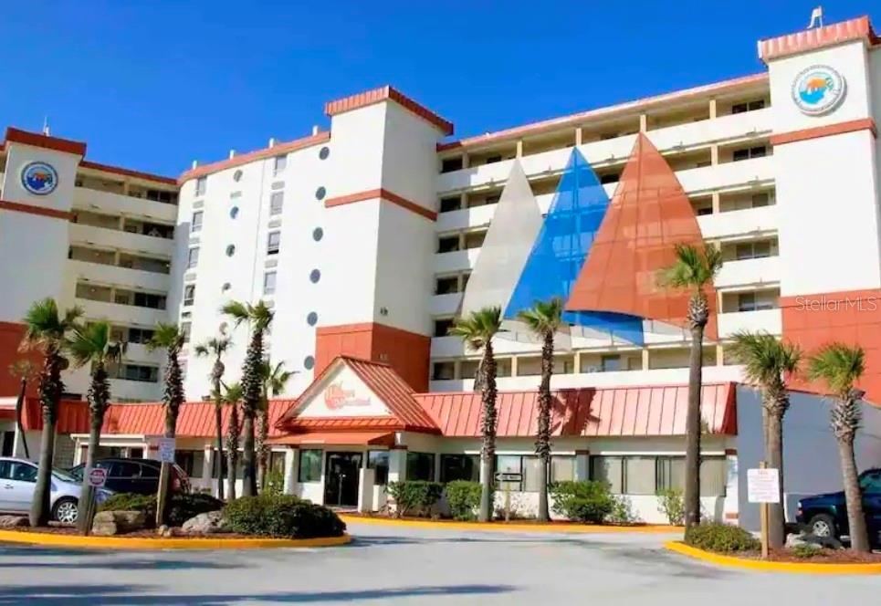 Photo 3 of 701 S Atlantic Ave #520, Daytona Beach, FL 32118